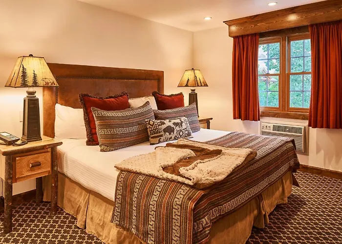 Parkway Hole Wy Hotel 3*