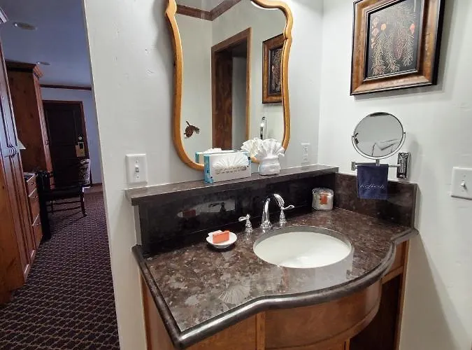 Hotel Parkway Hole Wy 3*
