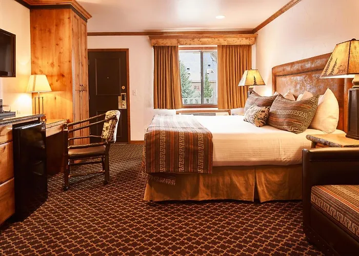 Parkway Hole Wy Hotel